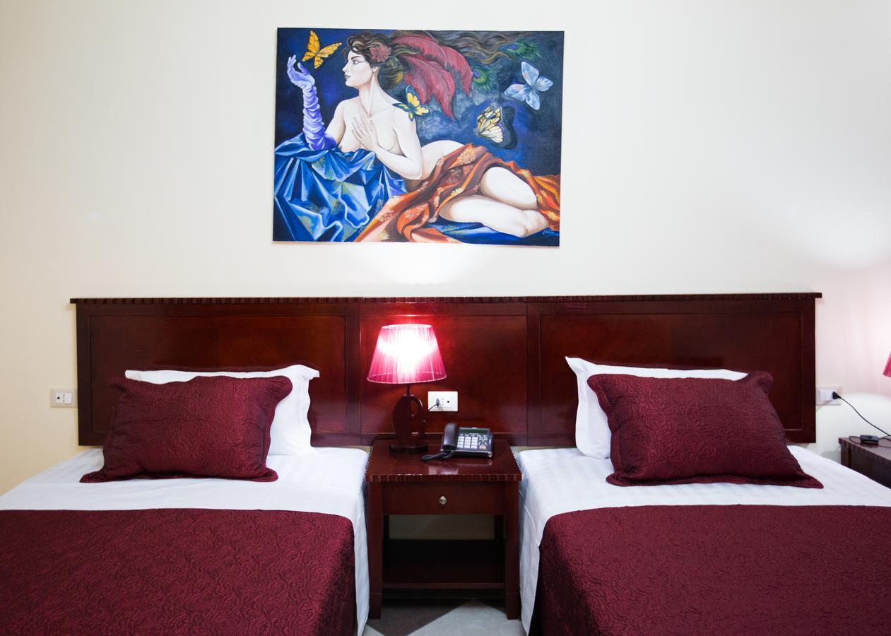 Orchidea Hotel Тирана Экстерьер фото