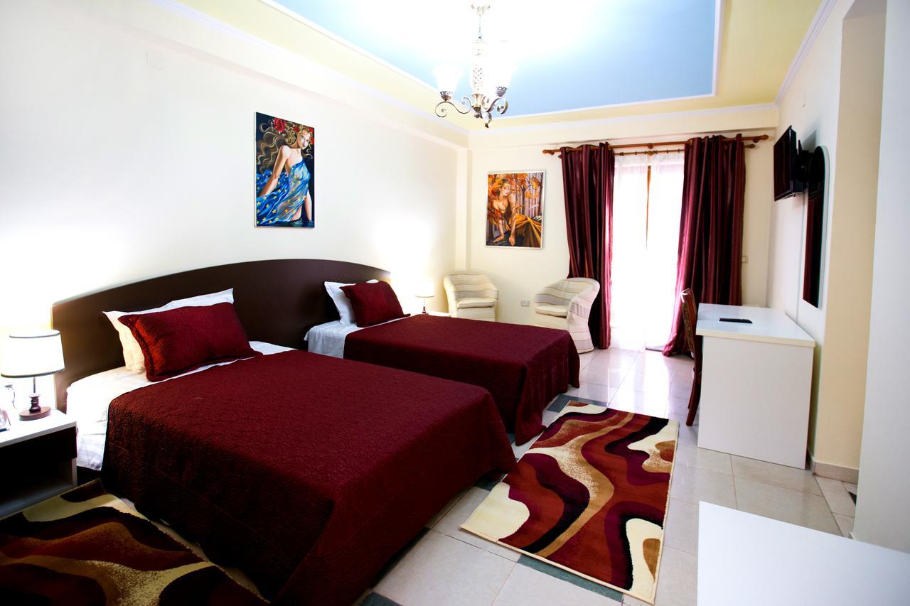 Orchidea Hotel Тирана Экстерьер фото